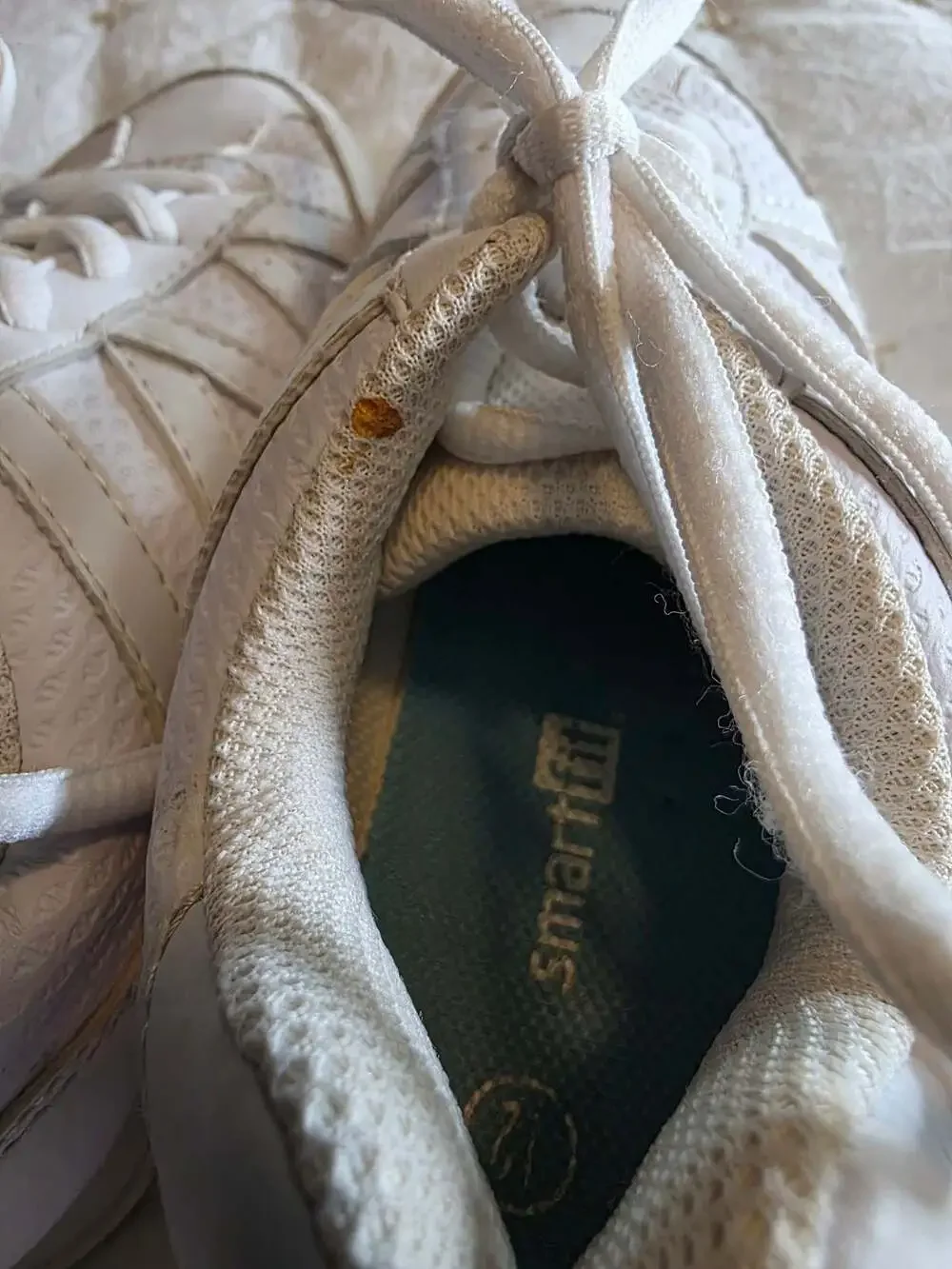SmartFit‎ Girls' Sizzle Track White Sneakers